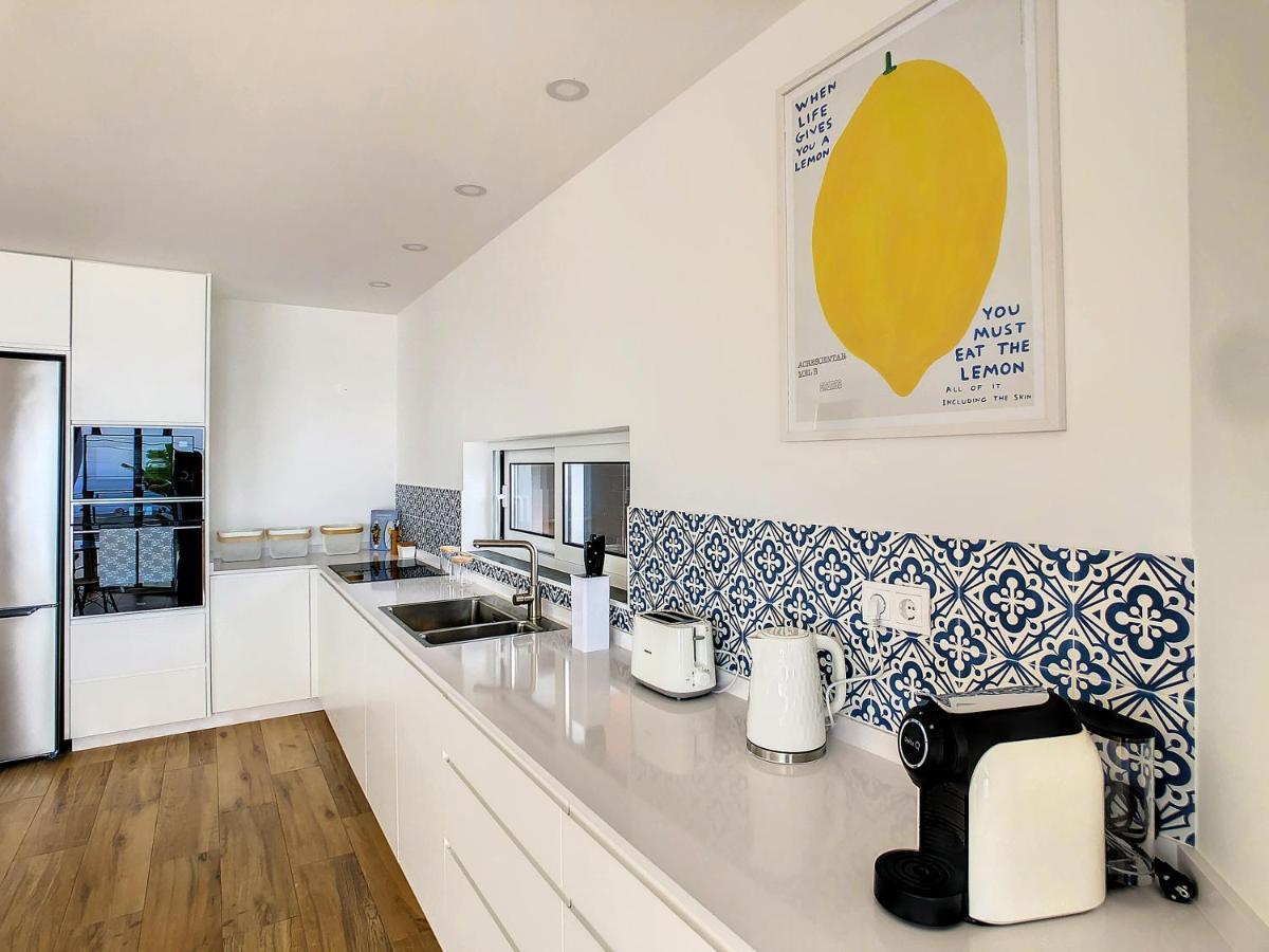 Villa Omar By Lovelystay Canhas Bagian luar foto